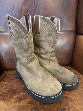 Roper Women’s 7.5 Brown Leather Cowboy Boots with Pink Trim